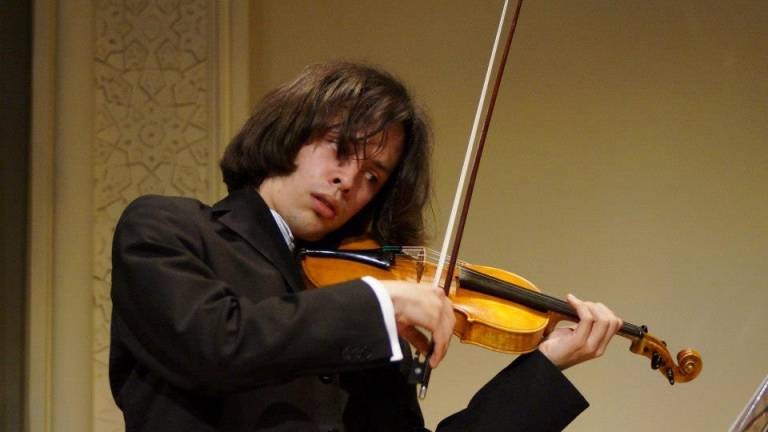 Ucraina, violinista bloccato in mezzo alla guerra: doveva suonare a Ravenna e Forlì