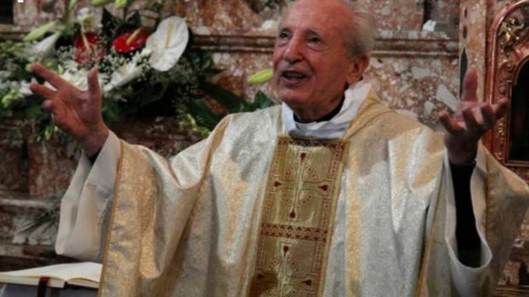 Morto a 101 anni don Probo, parroco con 7 figli (4 preti)