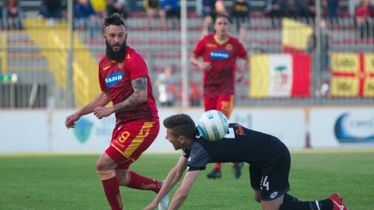 Calcio C play-off, il Ravenna elimina il Vicenza e ora trova la Feralpi