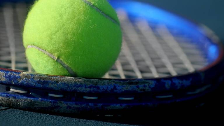 Tennis, Perfetti e Baldisserri in semifinale al Cacciari