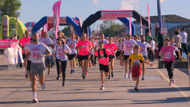 Ravenna, ecco la Pink Ranning contro la violenza alle donne FOTOGALLERY