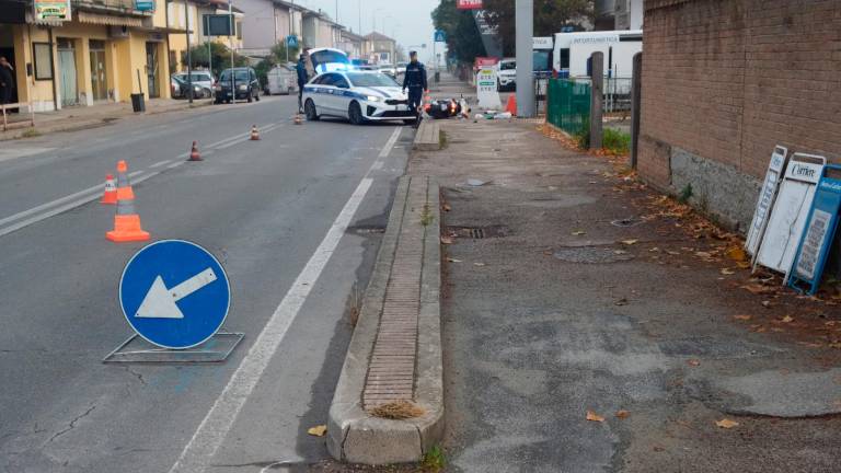 Ravenna, incidente sulla Dismano: rovinosa caduta dallo scooter, gravissimo al “Bufalini” di Cesena - Gallery