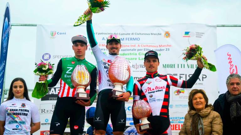 Ciclismo, Lorenzo Anniballi si regala la prima sospirata vittoria