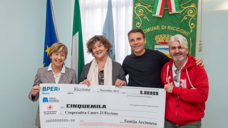 Riccione, 5mila euro per Cuore 21