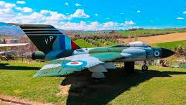 Rimini. In vendita il Museo dell’Aviazione a 2,5 milioni di euro: 75mila metri quadrati e 40 velivoli