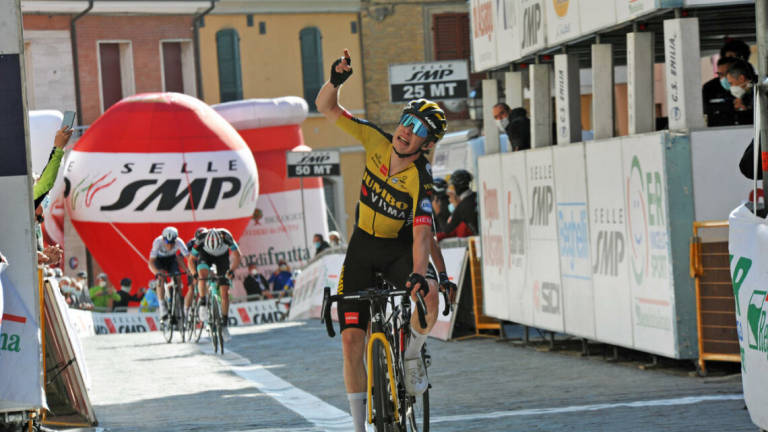 Ciclismo, il danese Vingegaard vince la Coppi e Bartali 2021