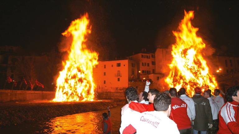 Rocca San Casciano, torna la festa dei falò