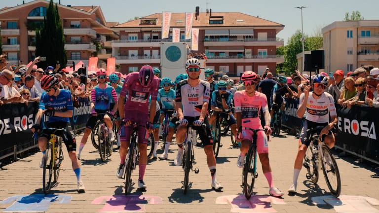 Giro d’Italia. La spettacolare partenza da Cervia FOTOGALLERY Fiorentini