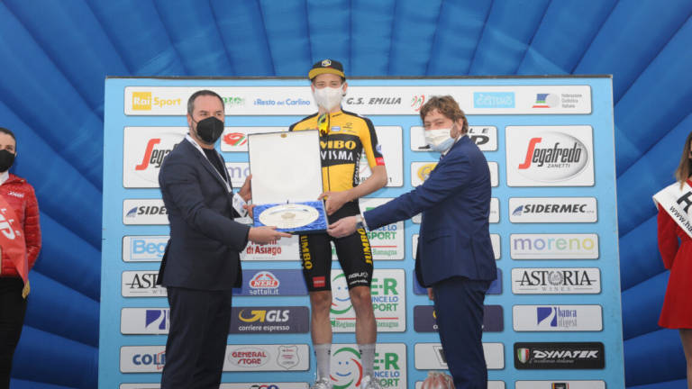 Ciclismo, Coppi e Bartali: Vingegaard vince anche a San Marino