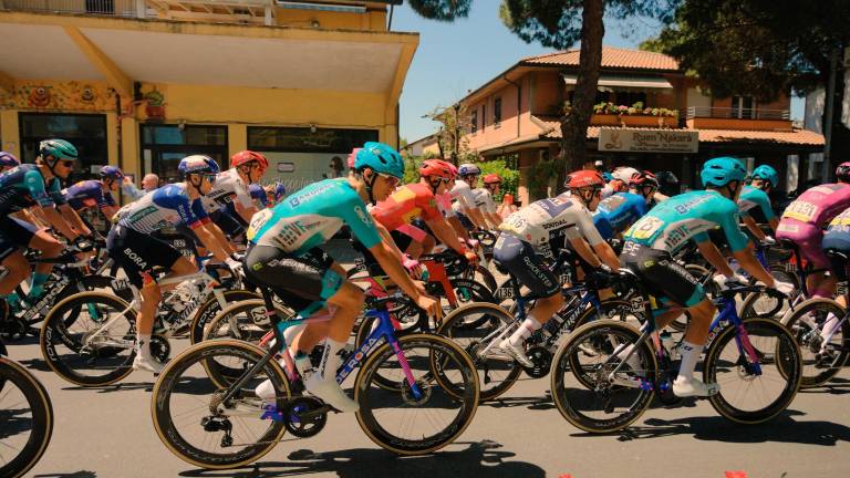 Giro d’Italia. La spettacolare partenza da Cervia FOTOGALLERY Fiorentini