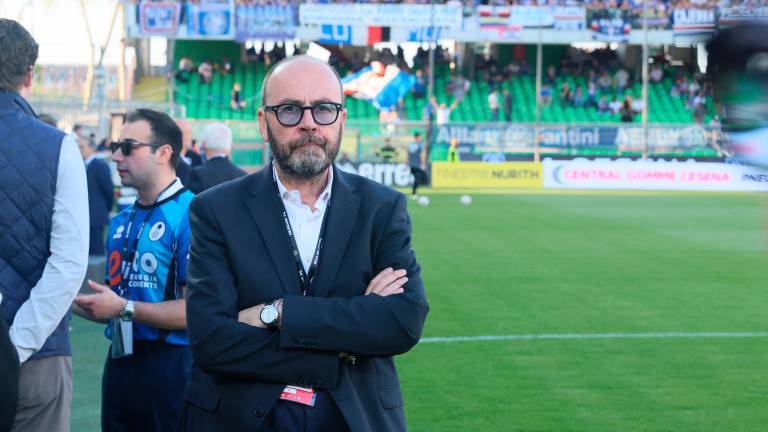 Corrado Di Taranto in campo prima di Cesena-Sampdoria (foto Gianmaria Zanotti)