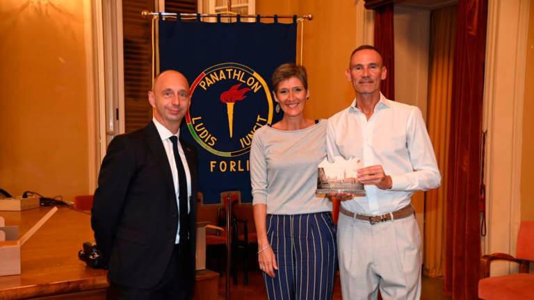 Forlì, la lezione di Jack Sintini: “Ho trattato la malattia con lo stesso spirito che mi aveva fatto amare la pallavolo”
