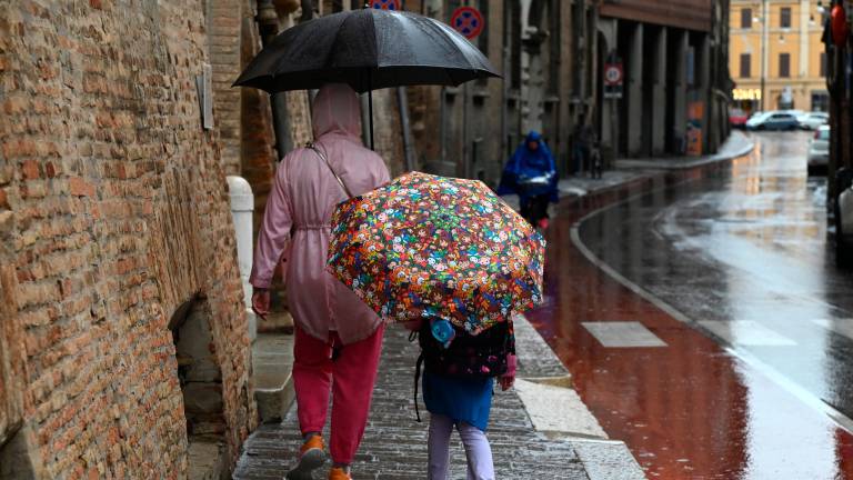 Meteo Romagna, pioggia e temporali: allerta gialla sabato 16 maggio