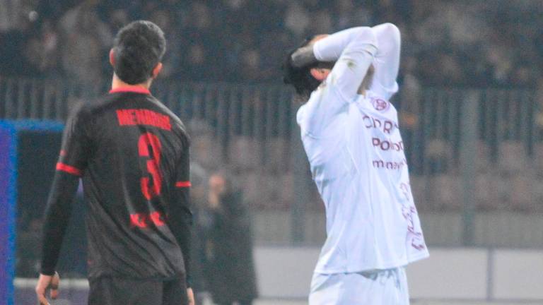 Nicolas Viola si dispera: la vetta è sempre più lontana (Fiorentini)