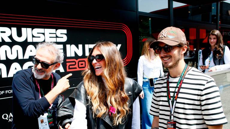 Imola, Formula 1. Da Barbara D’Urso ad Hamilton, la mattina al paddock - Gallery
