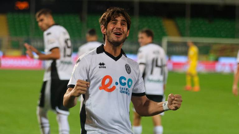 Cristian Shpendi sfida il gemello e altri tre ex: una classifica cannonieri “made in Cesena”