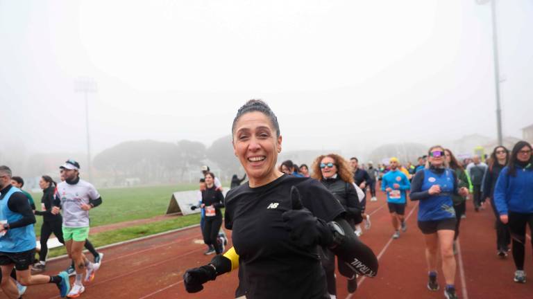 Podismo, una marea colorata al via della “Attraverso Cesenatico” VIDEO GALLERY