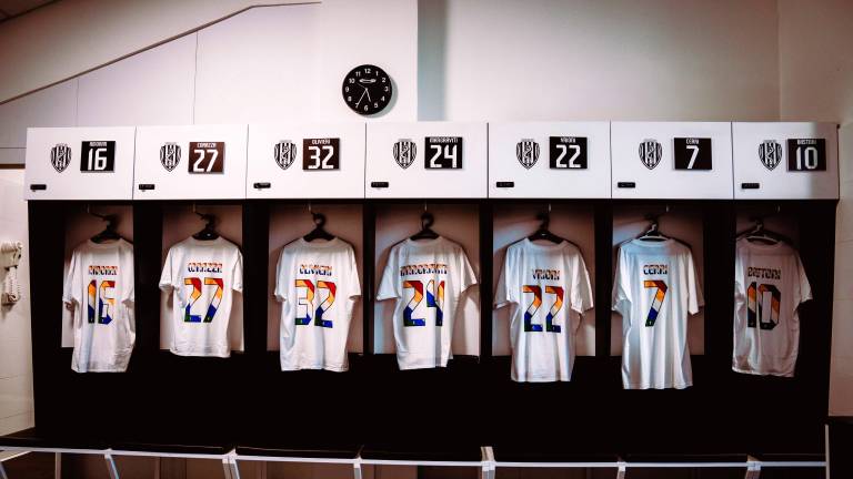 Nell’allenamento prepartita col Catanzaro il Cesena indosserà una t-shirt speciale per ricordare i 10 anni del progetto “Per un Calcio Integrato”