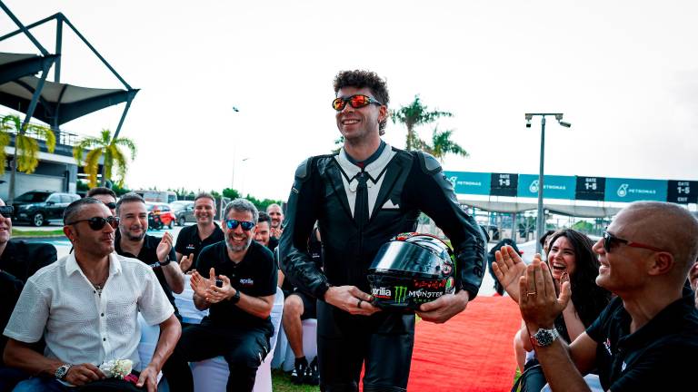 MotoGp, Bezzecchi e Aprilia avanti insieme per altri due anni VIDEO