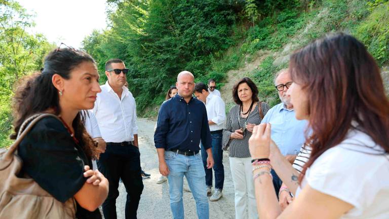 Roncofreddo, sopralluogo sulle frane con De Pascale GALLERY