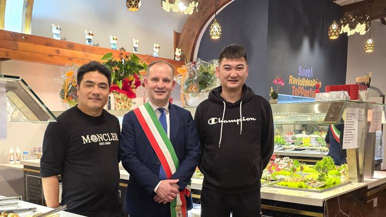 Meldola, “componi tu il tuo menu a pranzo e cena”: ecco “La Collina del Wok al posto dello storico “Luisin”