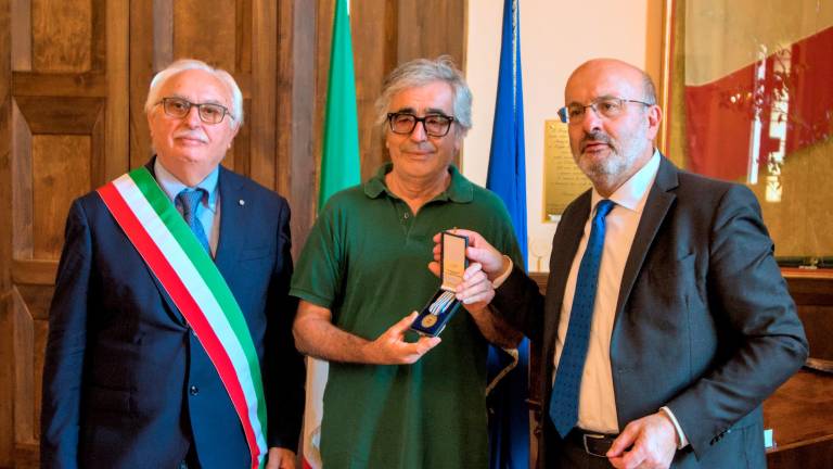 Ravenna, il ricordo degli internati italiani: medaglie d’onore consegnate ai discendenti