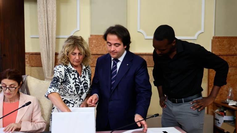 Imola, si è insediato il nuovo consiglio comunale tanti giovani e qualche ritorno GALLERY FOTO MMPH