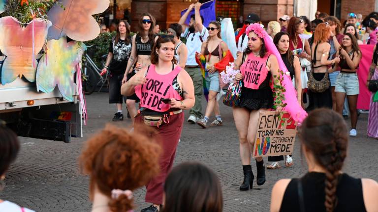 Forlì Pride, un lungo corteo arcobaleno FOTOGALLERY