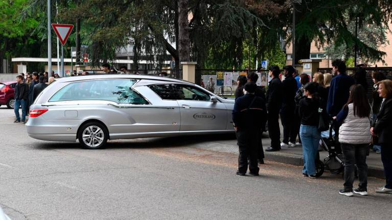 Forlì, tragico incidente in viale dell’Appennino: l’ultimo saluto a Caterina Romualdi - Gallery
