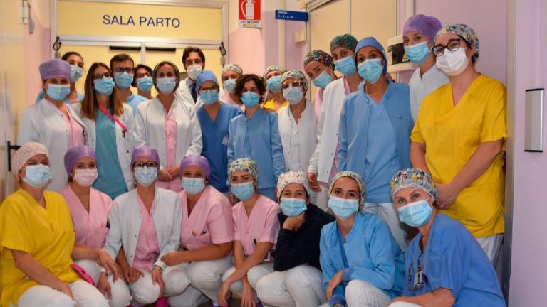 Forlì, una generosa benefattrice paga la ristrutturazione del bagno di Ginecologia: “Un gesto da donna a donna”