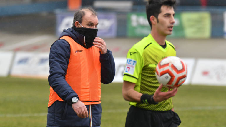 Calcio D, la neve ferma anche Forlì-Bagnolese