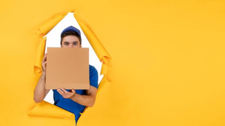 DHL ricerca spedizioni: tracking number, numero verde e tanto altro