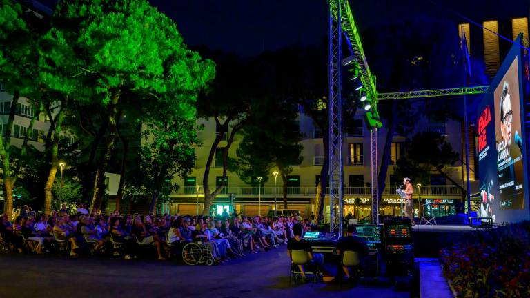 Nicola Lagioia rapisce il pubblico di Riccione con il racconto della letteratura
