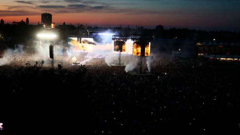 Imola, Cremonini: “Questa è la Woodstock della Romagna” GALLERY