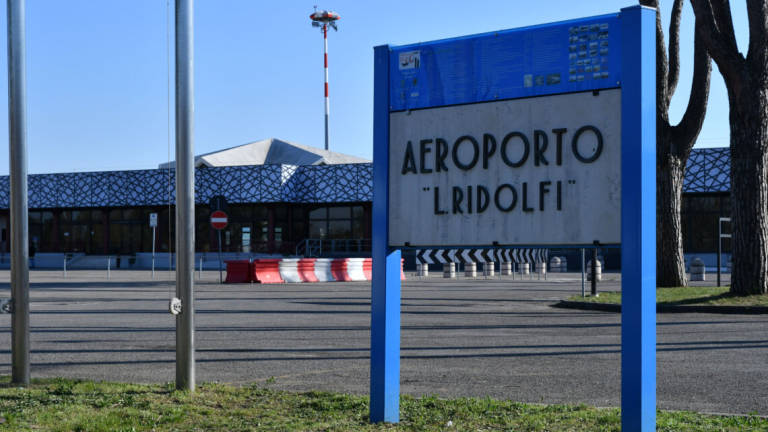 Forlì, nuove rotte per l'aeroporto