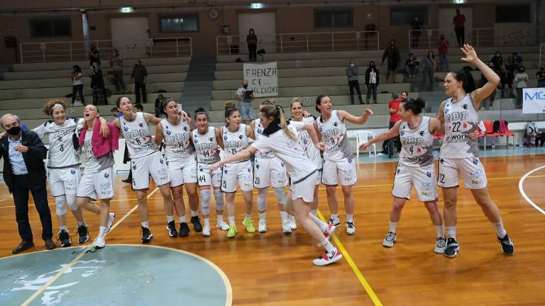 Basket A2 donne, la E-Work schianta Patti e vola in finale / GALLERY