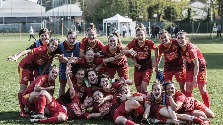 Calcio donne, il Ravenna Women diventa scuola calcio elite