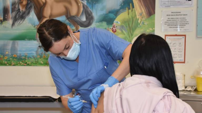 Forlì, successo per le vaccinazioni delle donne in gravidanza