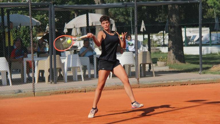 Tennis, è partito l'Open femminile al Ct Venustas