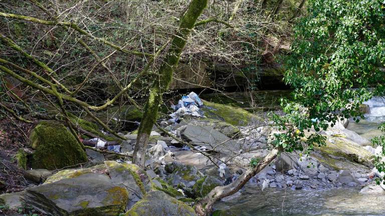 Anche il Cai di Imola si mobilita per ripulire il rio Rovigo dopo il via libera ai volontari