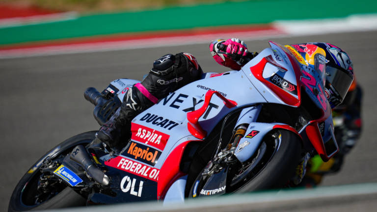 MotoGp, fantastico Bastianini: vince a Austin ed è il leader del Mondiale