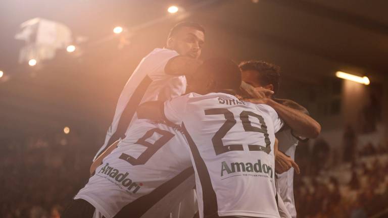 Biglietti Catanzaro-Cesena, via alla prevendita