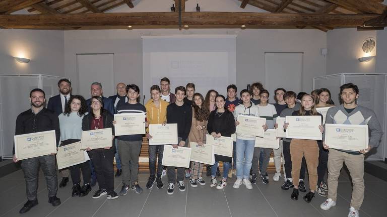 Federcoop Romagna premia i figli dei dipendenti