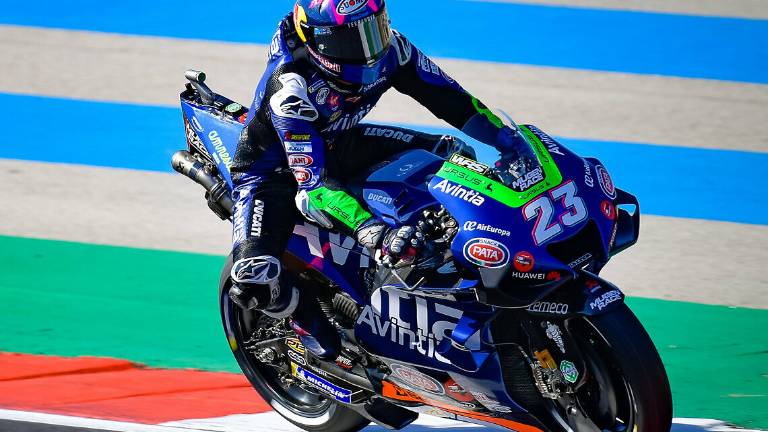 MotoGp: doppietta di Miller in una gara pazza, Bastianini 14°