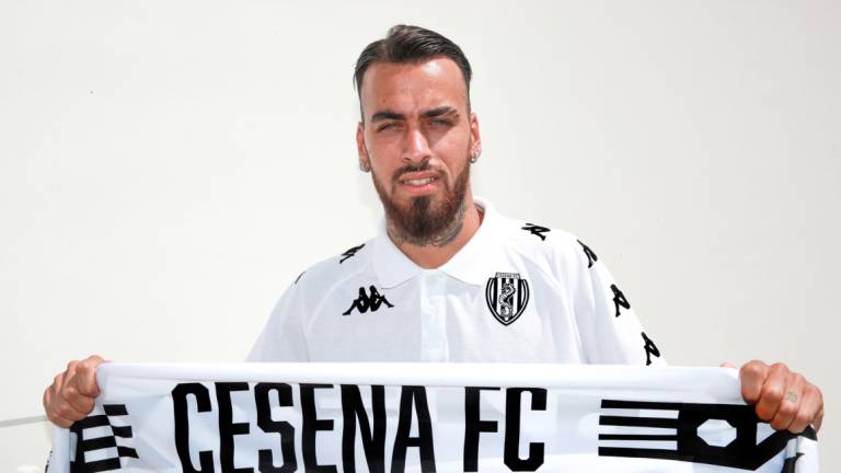 Calcio C, il Cesena ha ufficializzato l'ingaggio di Emanuele Adamo: firmato un biennale