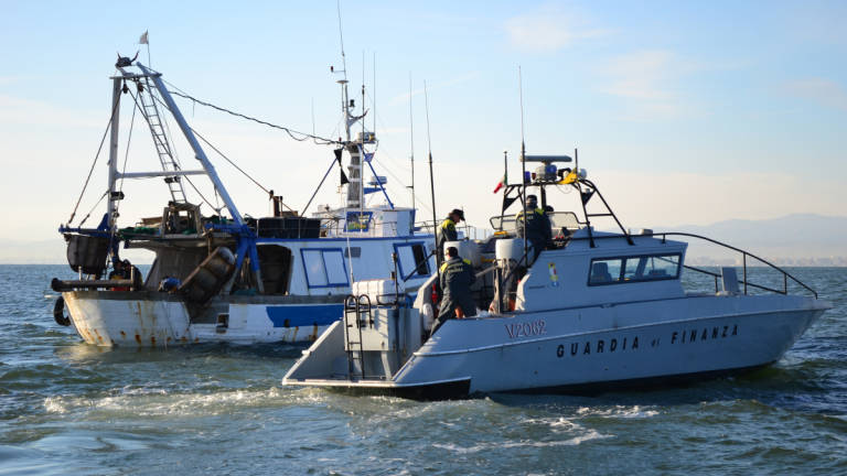 Rimini, controlli e lotta al nero nell'ambito della pesca