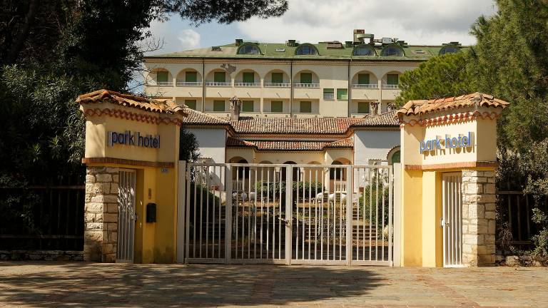 Ravenna, concessione del bagno Park Hotel. Il Tar respinge l’istanza della società contro la decadenza