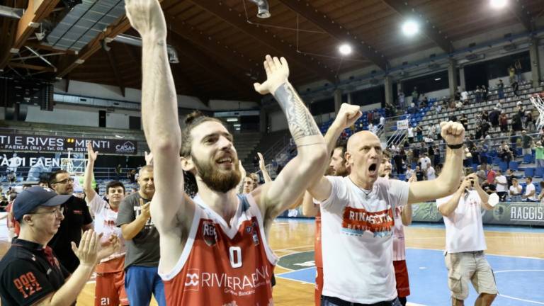 Basket B play-off, RivieraBanca passa a Faenza dopo due supplementari (78-83) VIDEO