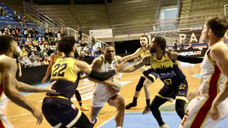 Basket A2 play-off, Lotesoriere: Brava OraSì in difesa - Gallery