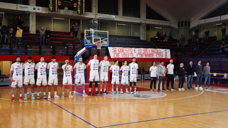 Basket B: Virtus vincente anche a Empoli, crisi Andrea Costa, Blacks ko allo scadere
